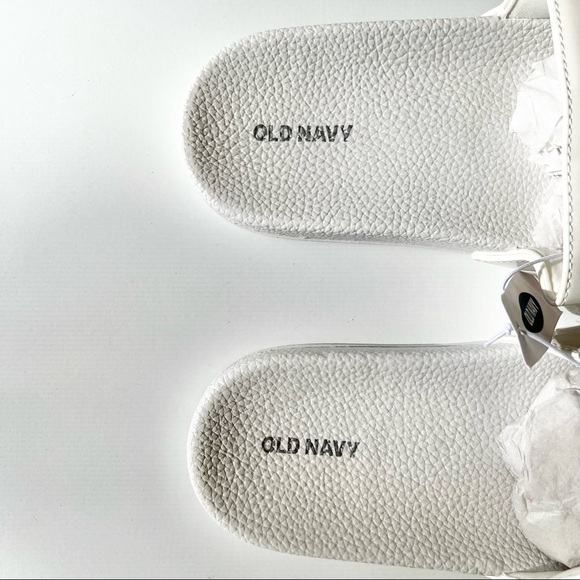 Old Navy Slides - Picture 10 of 13